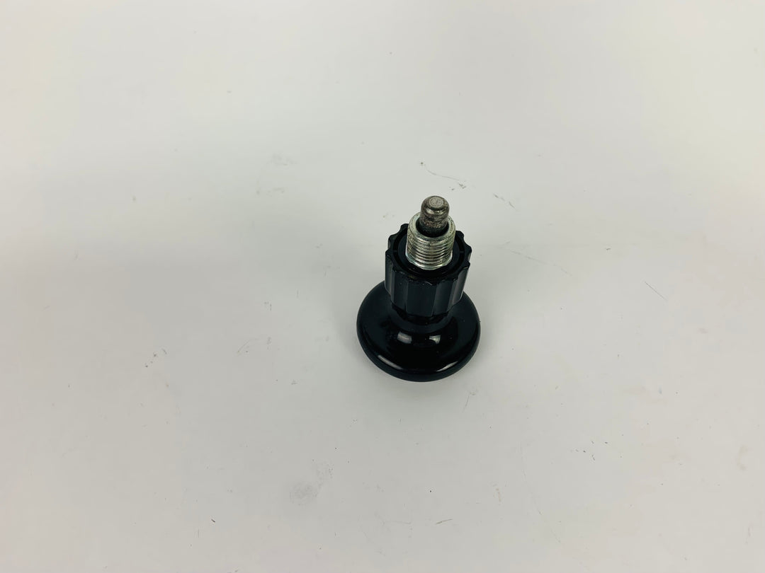 True Fitness Z8 Upright Bike Seat Post Pop-Pin Knob (MX154)