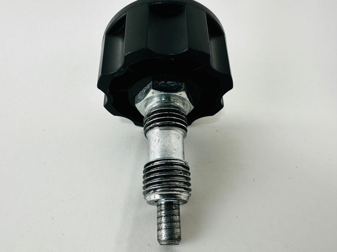 Life Fitness C3 Upright Bike Seat Adjustment Knob (MX66)