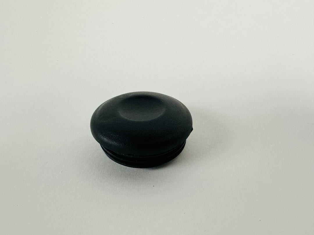 Life Fitness CT-8500R Elliptical End Cap 0K61-01291-0000 (EC222)